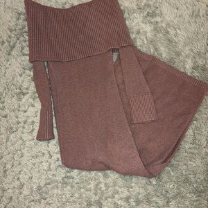 Hollister Brown off-the- shoulder Knit dress with slit on the side